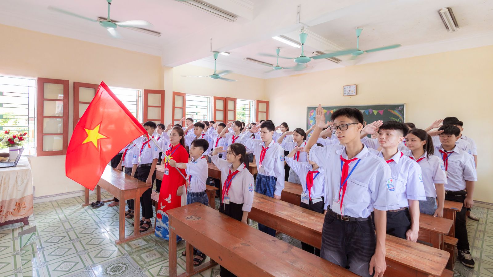 Trách nhiệm của ban giám hiệu và giáo viên