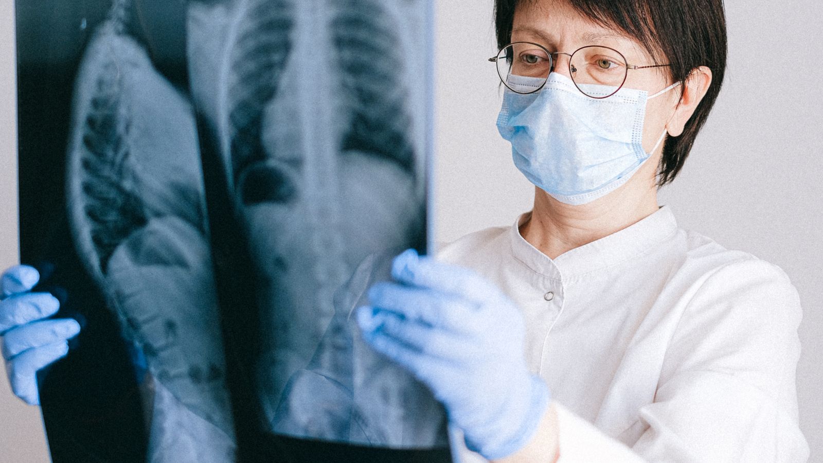 Điểm khác về cơ chế và lượng chất Điểm khác về cơ chế và lượng chất